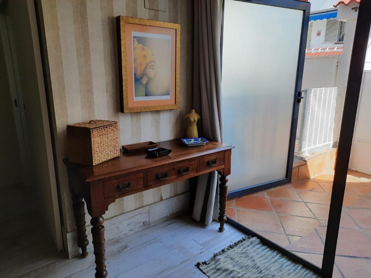 Un Apartamento Vacacional Con Detalles De Un Hogar Mairena del Aljarafe Exterior foto